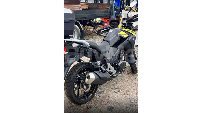 suzuki-v-strom-250-2022-big-2