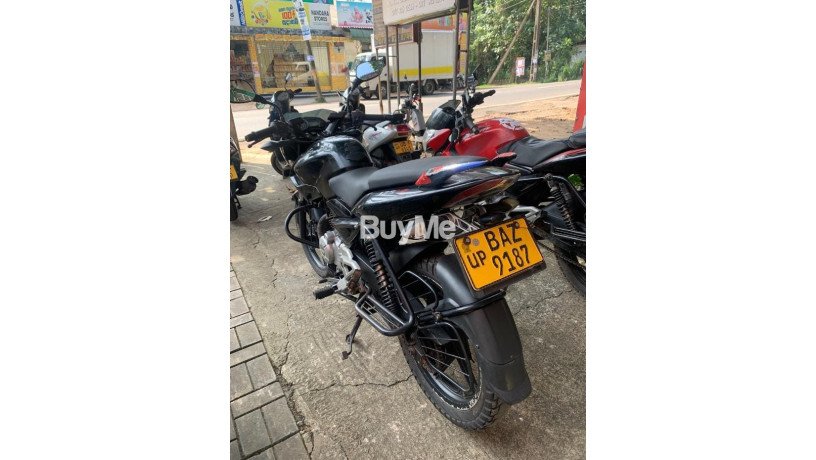 bajaj-pulsar-135-2015-big-2