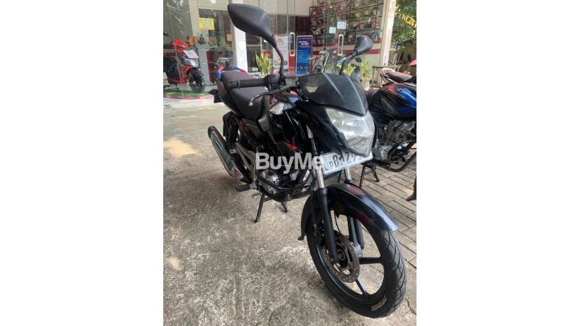 bajaj-pulsar-135-2015-big-0