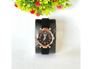 FASHIONABLE LADIES LATHER STRAP WRIST WATCHES - BLACK