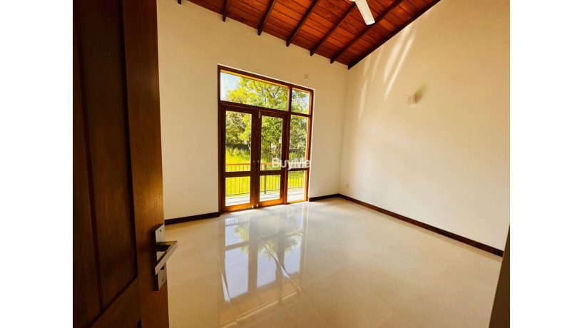 newly-completed-three-story-house-for-sale-in-hokandara-thalawathugoda-big-5