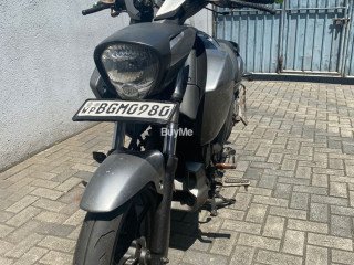 Suzuki Intruder 2018