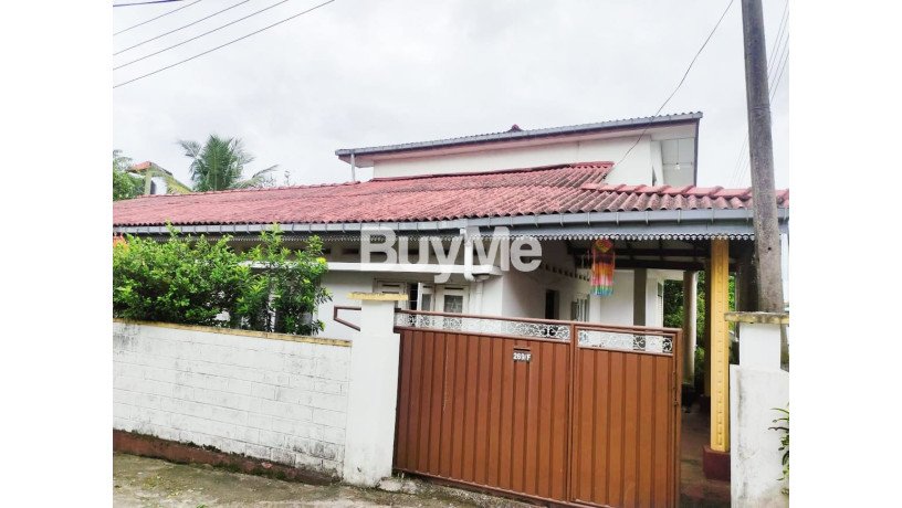 decent-house-with-valuable-land-for-sale-in-thalawathugoda-big-1