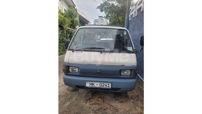 nissan-vanette-1998-big-0