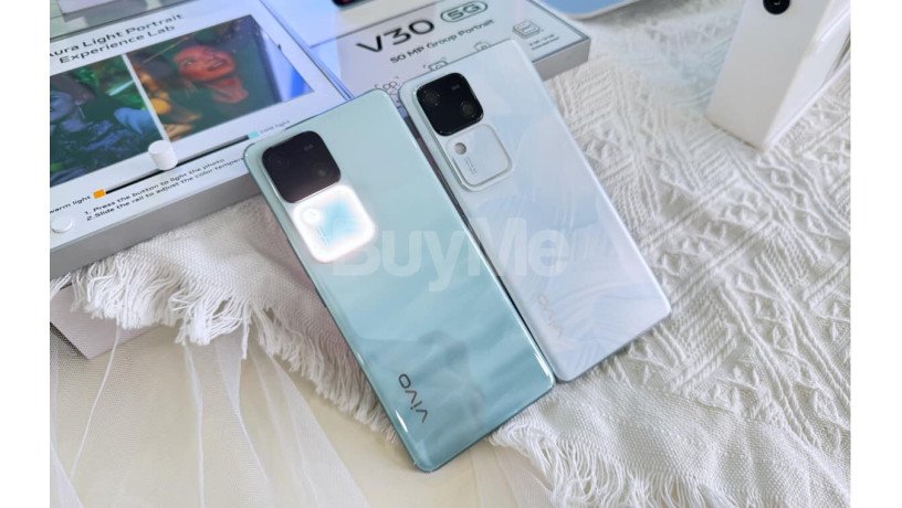 vivo-v30-big-0