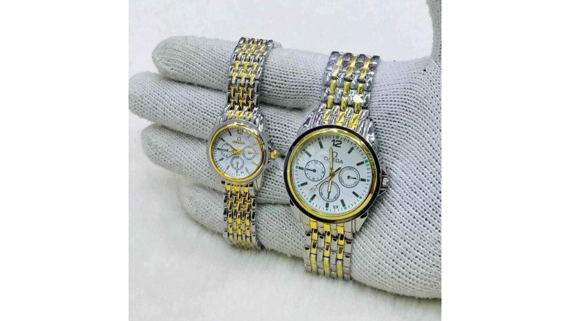 couple-watch-gold-colour-big-0