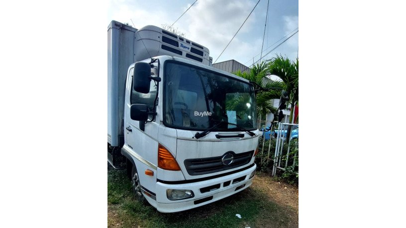 hino-ranger-freezer-truck-2011-big-1