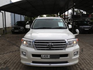 TOYOTA LAND CRUISER SAHARA ZX 2008