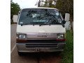 toyota-hiace-dolphin-1991-small-0