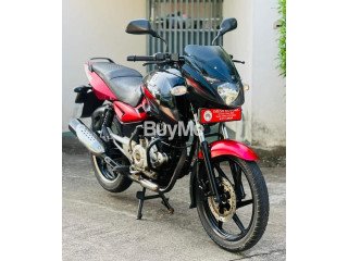 BAJAJ PULSER 150cc (2015)