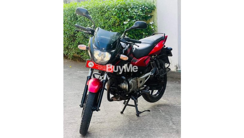 bajaj-pulser-150cc-2015-big-1