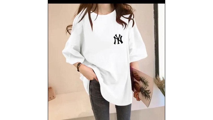 women-baggy-tshirt-white-big-0