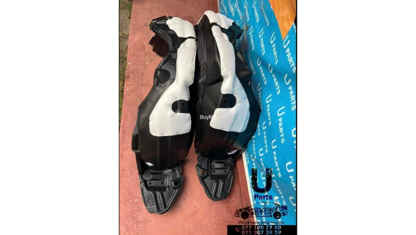 inner-guard-toyota-aqua-big-0