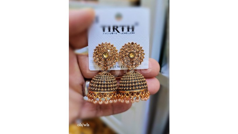 jumki-earrings-bronze-colour-big-3