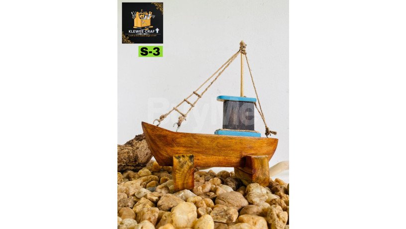 wooden-sail-boat-model-big-0