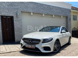 MERCEDES BENZ E350E AMG PREMIUM PACKAGE