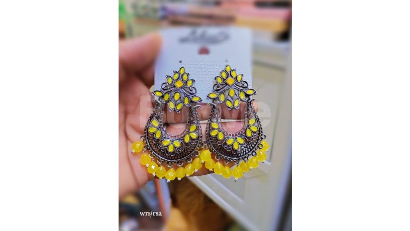 function-wear-earrings-yellow-big-0