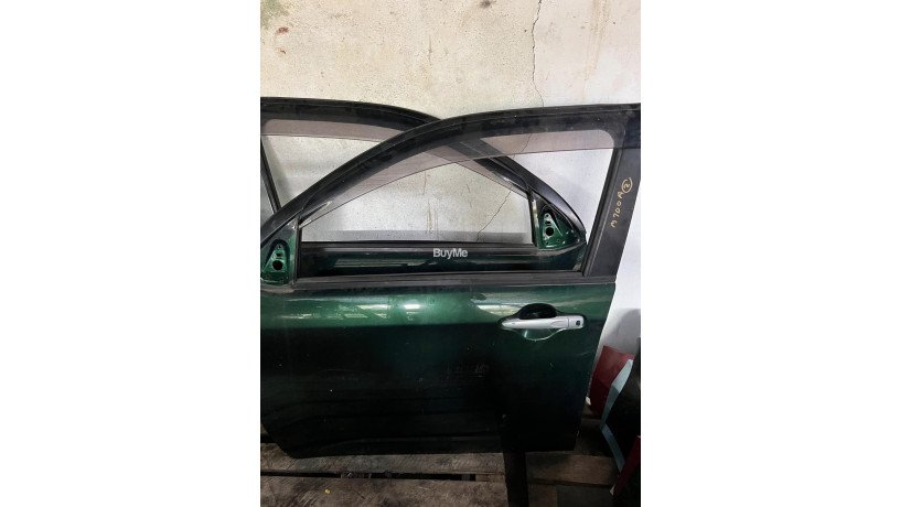 door-toyota-passo-m700-big-0
