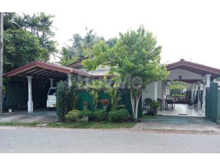 HOUSE FOR SALE IN HABARAKADA SRI SEELALANKARA MAWATHA