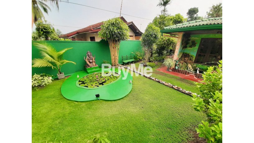 luxurious-house-with-a-green-garden-for-sale-in-panadura-big-5