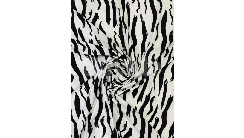 maza-printed-material-cloth-black-white-big-0