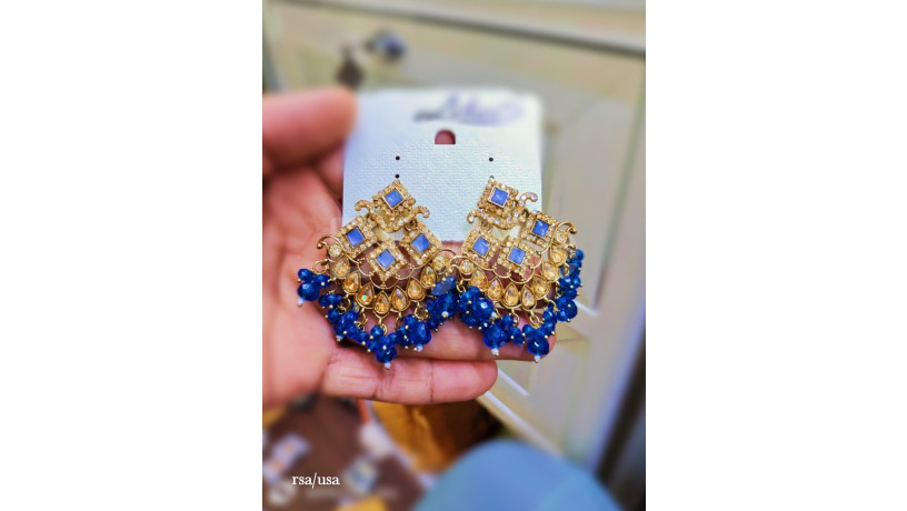 dazzling-jumki-type-earrings-blue-big-0