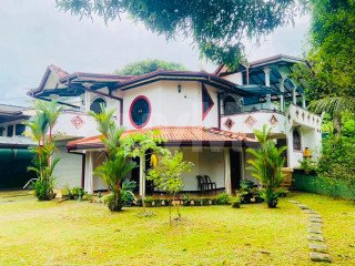 HOUSE FOR SALE IN KARANDENIYA