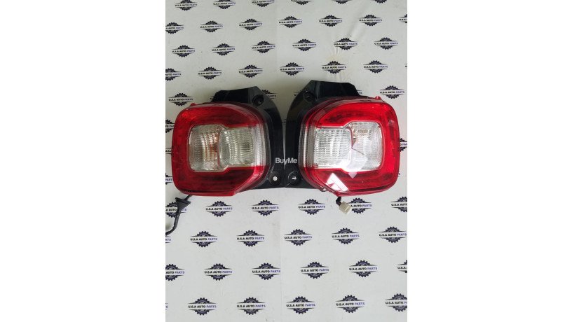 tail-lights-toyota-passo-m700-big-0