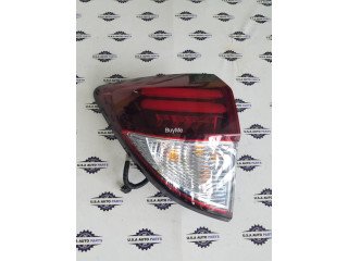 HONDA VEZEL RU3 LHS TAIL LIGHT