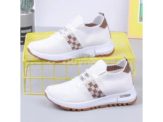 WOMEN SPORT SHOES