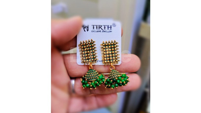 square-shaped-jumki-earrings-dark-green-big-0