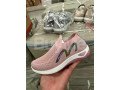 women-sport-shoe-small-0