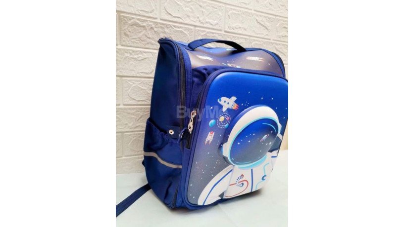 astronaut-design-school-bag-big-0