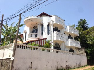 LUXURY HOUSE FOR SALE IN RAGAMA THUDUWEGERDA