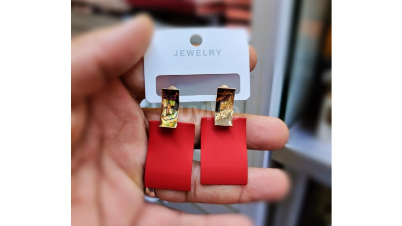 rectangle-shaped-earrings-red-big-0