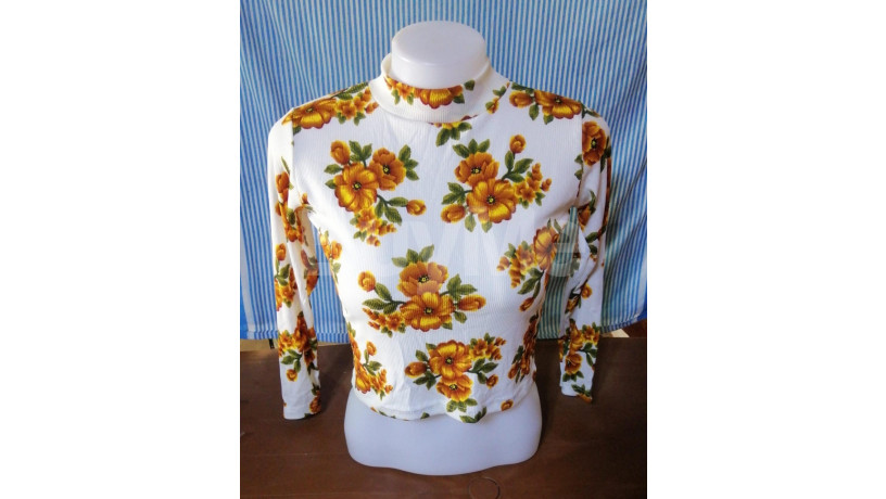 ladies-long-sleeve-printed-top-big-2