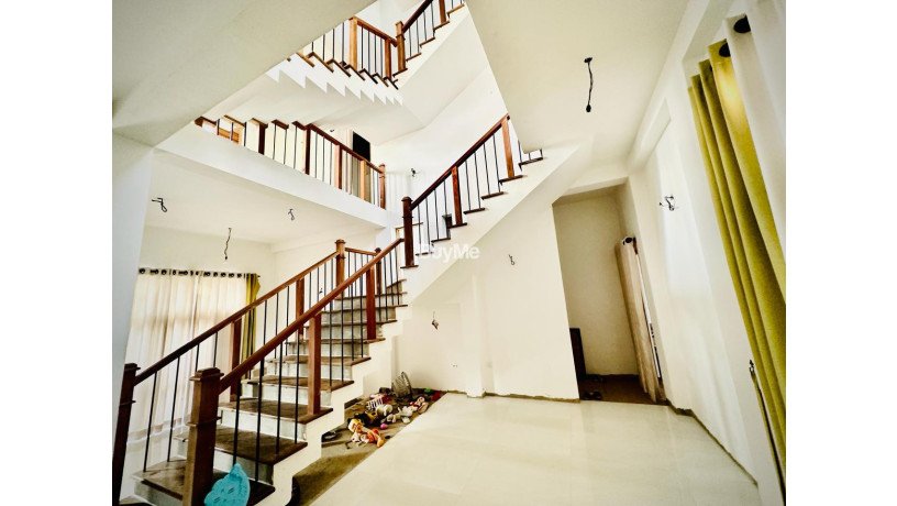 three-story-luxury-house-for-sale-in-hokandara-s330-big-2