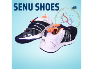 SPORT SHOES