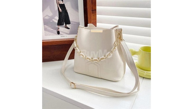 ladies-white-handbag-design-big-0