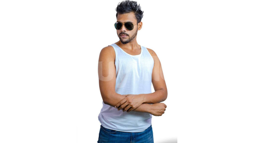 arm-cut-sleeveless-white-big-0