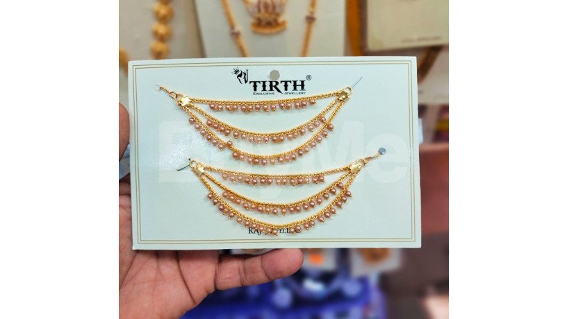 tirth-mattal-gold-earring-big-0