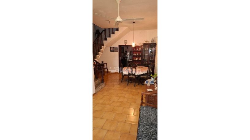 two-storied-furnished-house-for-sale-in-battaramulla-big-5