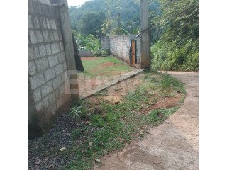 LAND WITH HOUSE FOR SALE IN KEGALLE