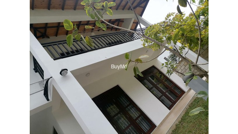 luxury-house-available-for-sale-in-kandy-polgolla-big-1