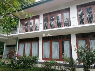 HOUSE FOR SALE IN KANDY