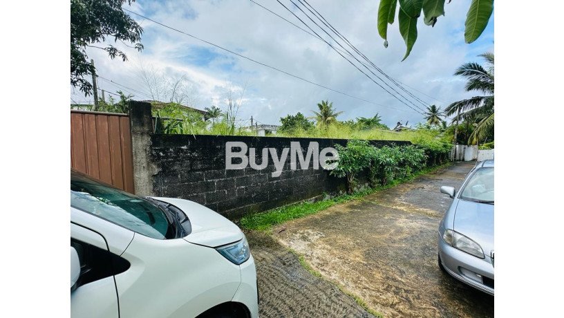 bare-land-for-sale-in-battaramulla-pipe-road-himbutana-s124-big-1