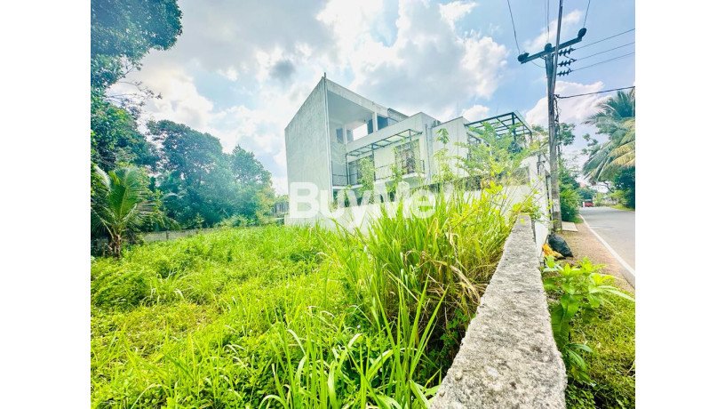 land-for-sale-in-battaramulla-robert-gunawardhana-road-s242-big-2