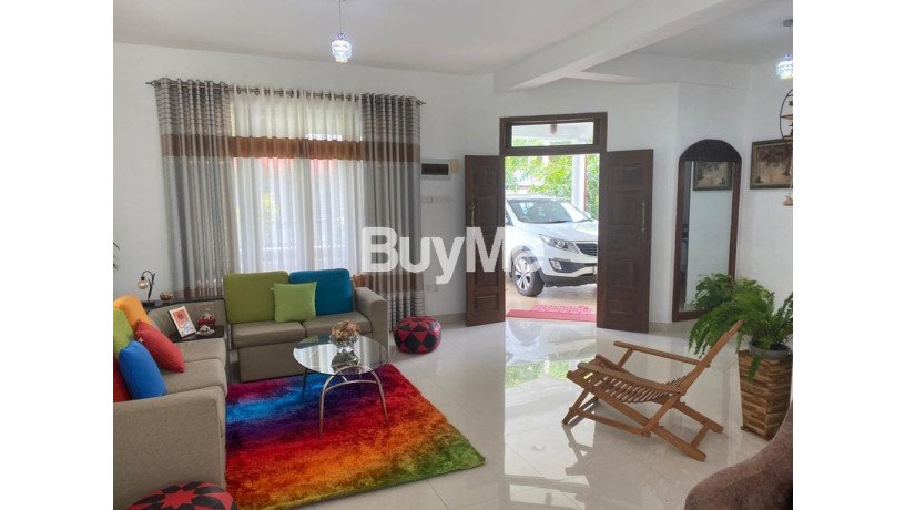 luxury-house-available-for-sale-in-kandy-bowalawatta-big-1