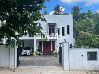 BOX TYPE NEW HOUSE FOR SALE IN GAMPAHA ASGIRIWALPOLA