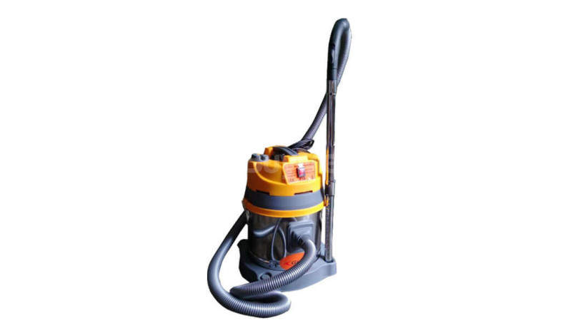 giant-wet-dry-vacuum-cleaner-gvc-22-big-0